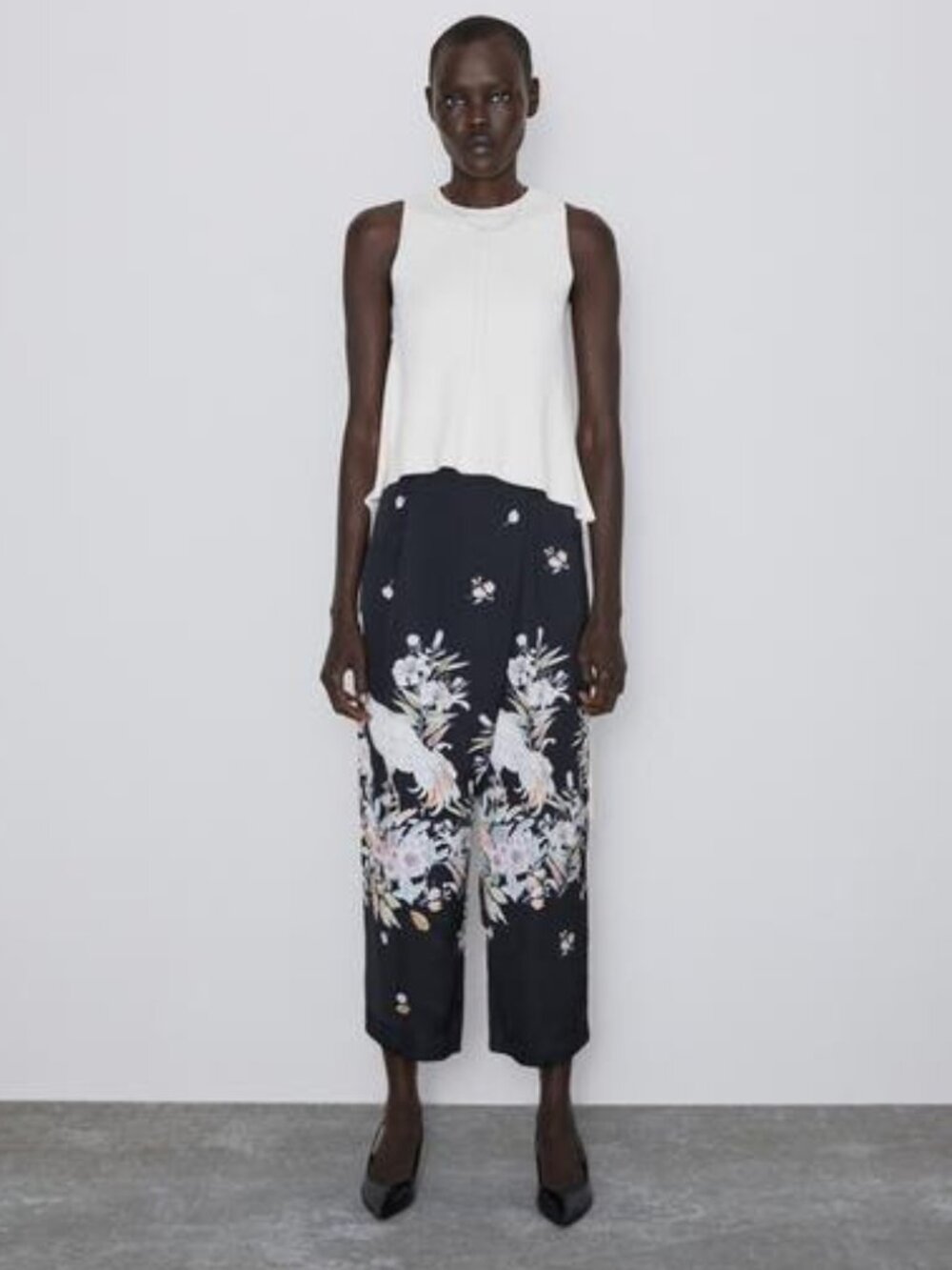 ZARA PRINTED FLOWING TROUSERS BRAND NEW WITH TAGS XS